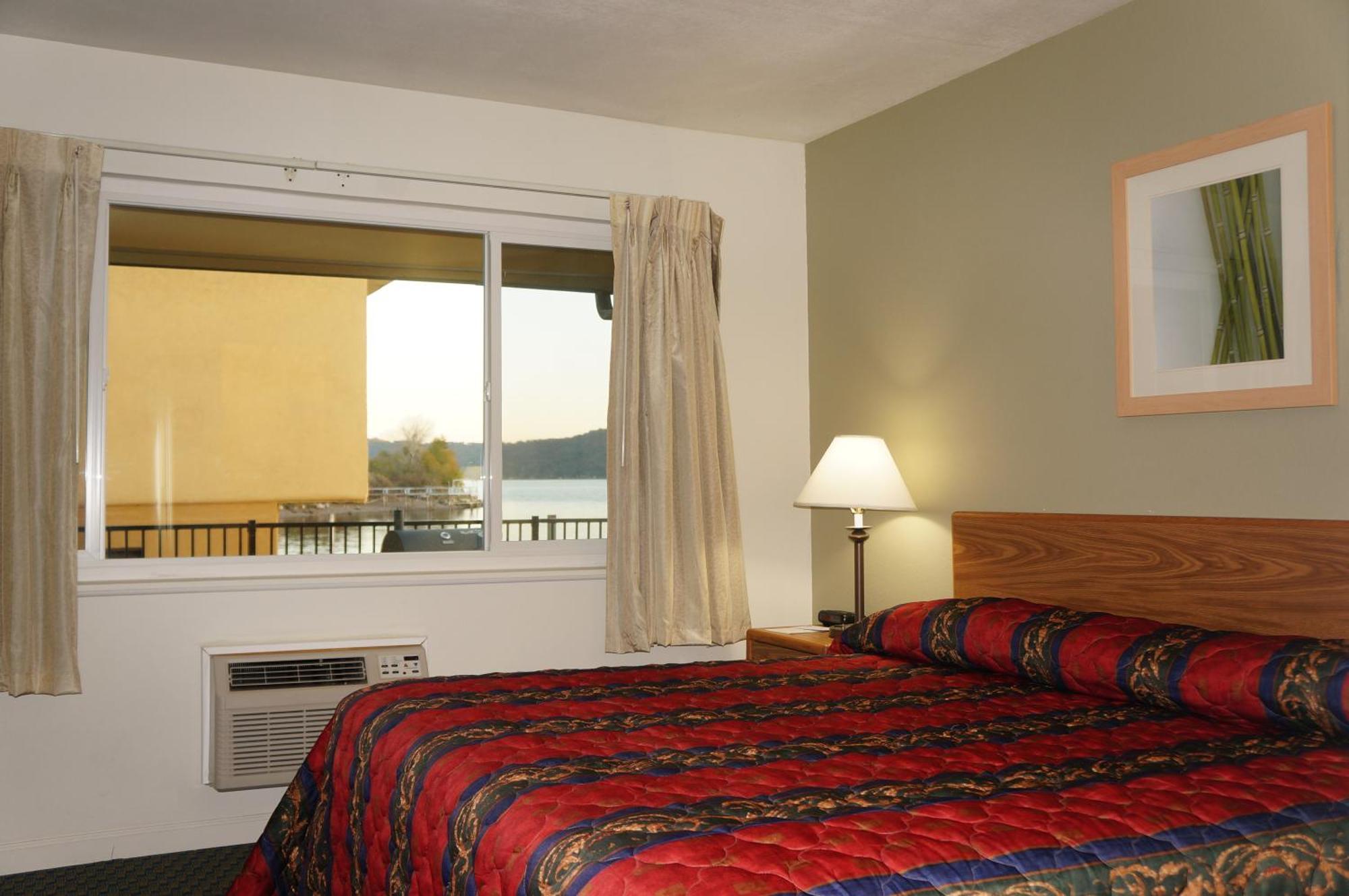 Lake Marina Inn Clearlake Oaks Номер фото