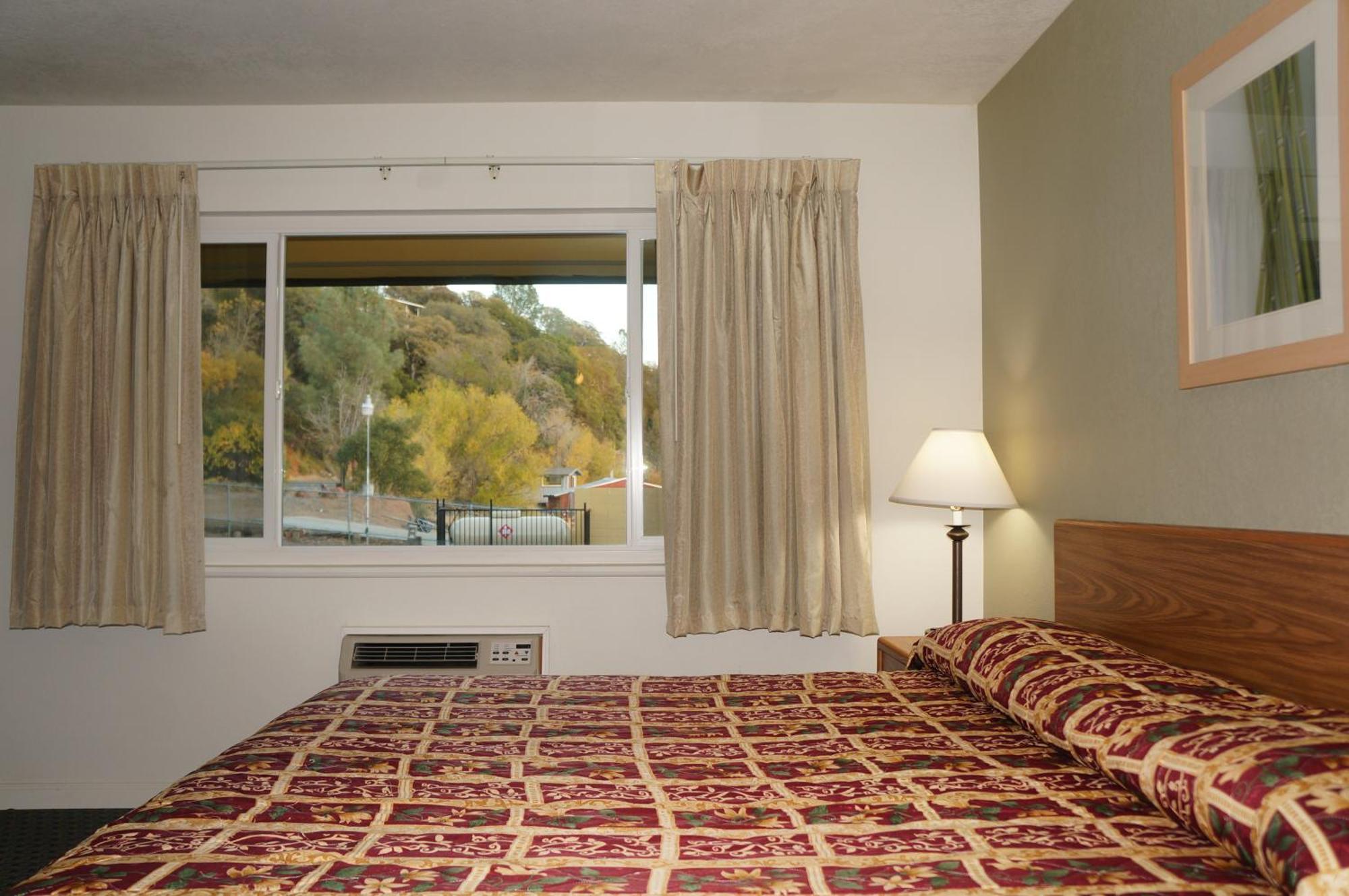 Lake Marina Inn Clearlake Oaks Номер фото