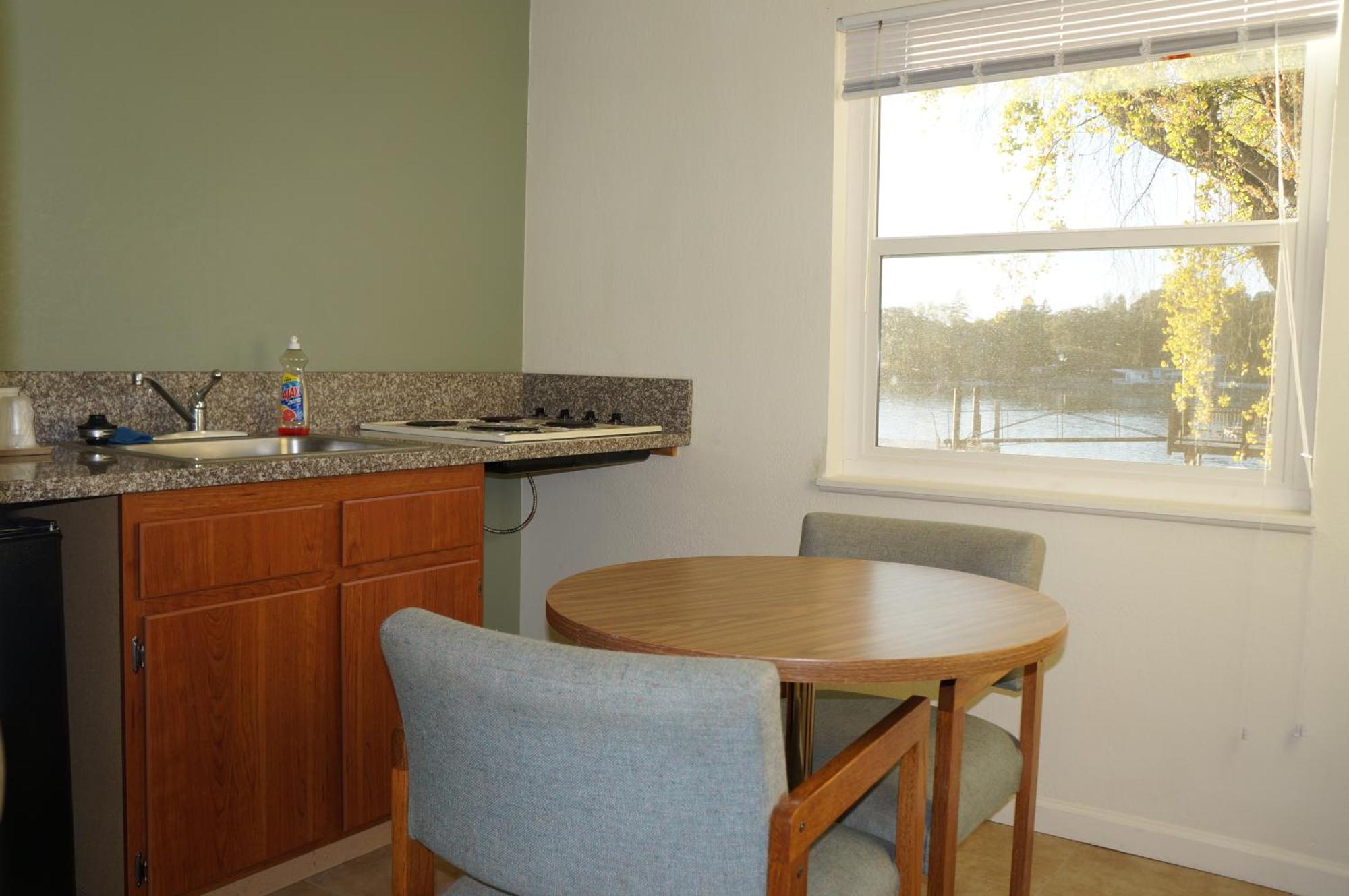 Lake Marina Inn Clearlake Oaks Номер фото